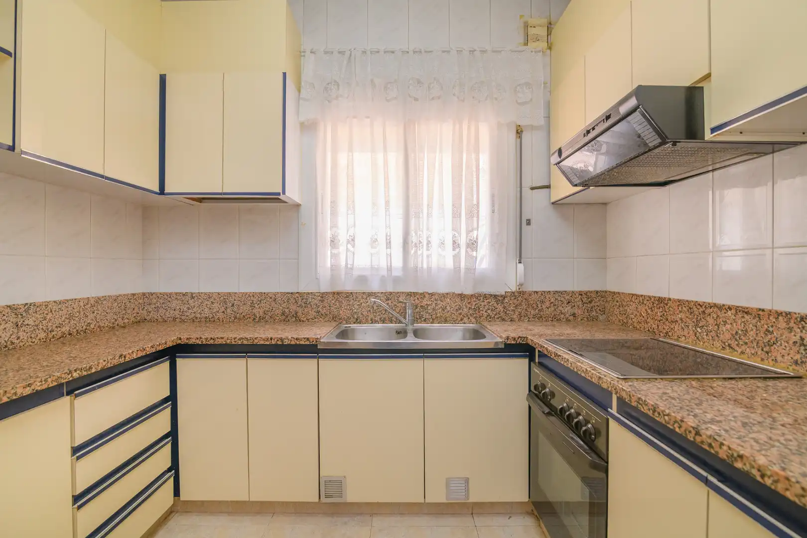 Cocina de Casa o chalet en venta en Manresa con Calefacción y Terraza