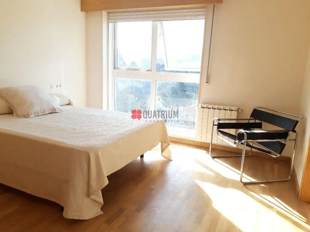Bedroom of Houses for rent in Santiago de Compostela   with Heating, Terrace and Storage room