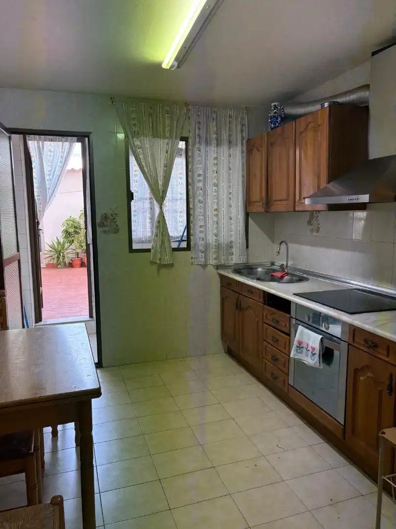 Cuina de Pis en venda en El Ejido amb Terrassa, Moblat i Balcó