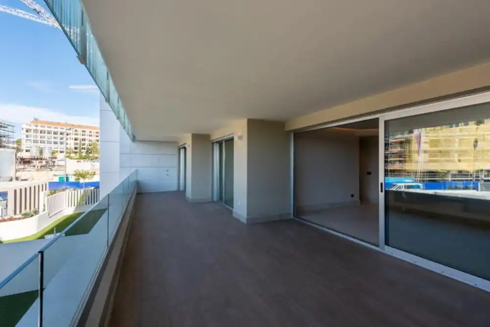 Terrassa de Apartament de lloguer en Marbella amb Aire condicionat, Terrassa i Piscina
