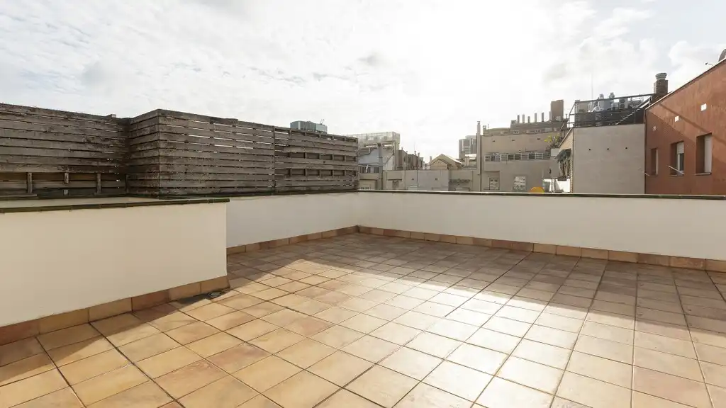 Terraza de Ático en venta en Barcelona con Aire acondicionado, Calefacción y Parquet