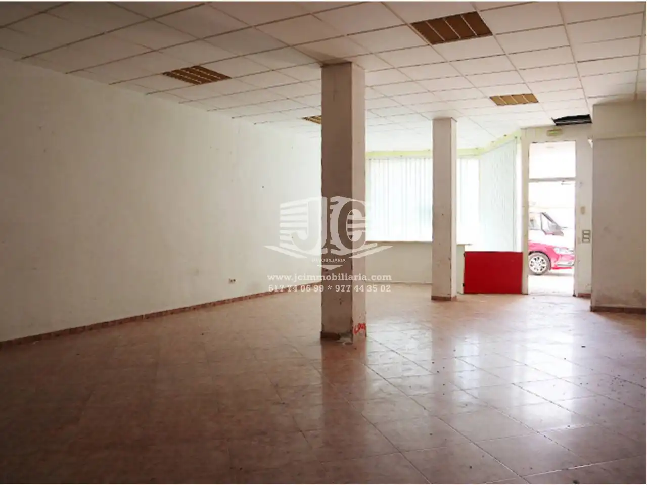 Business premises for sale in Calle Recinte Festiu, imagen 3