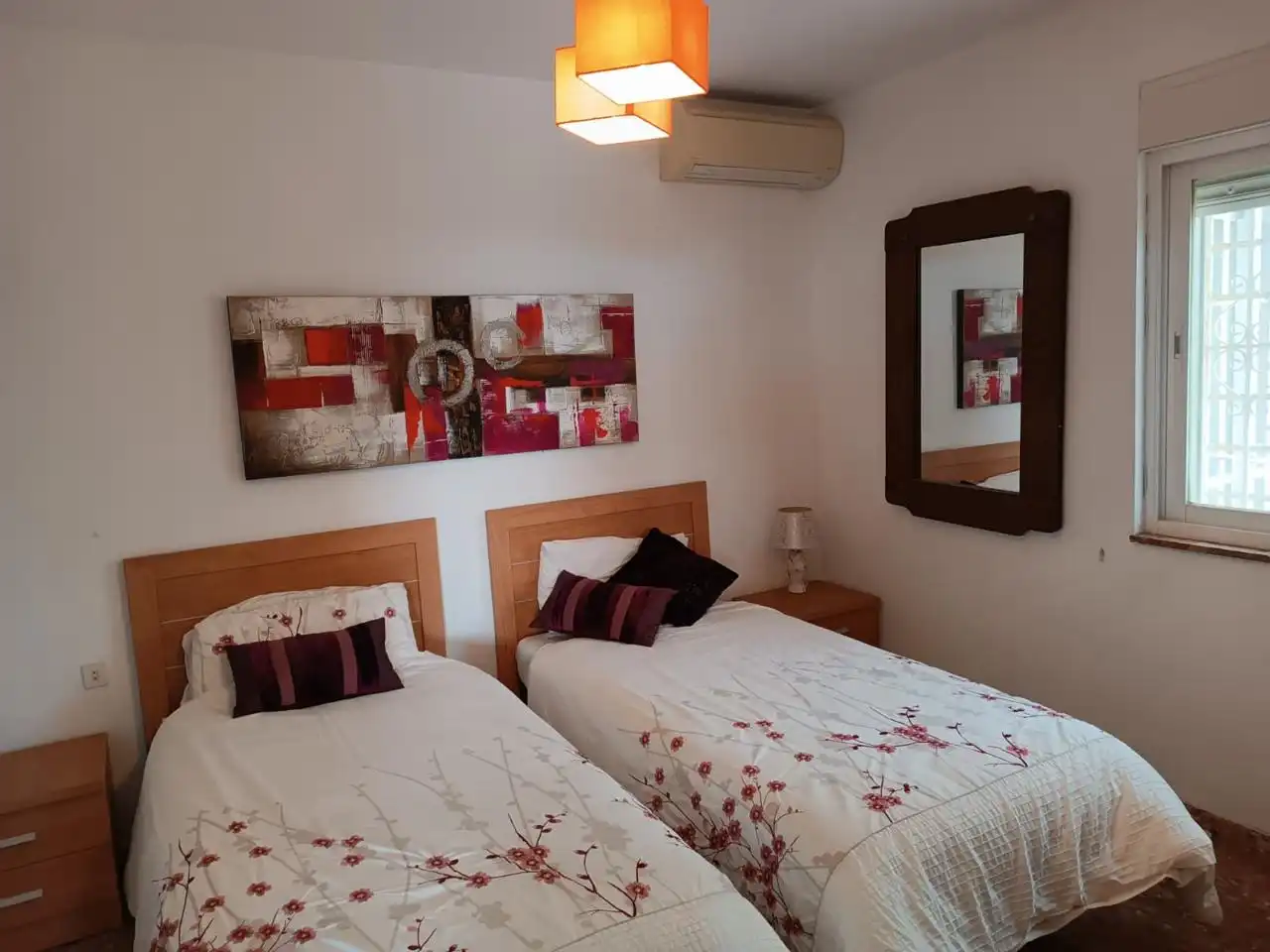 Dormitori de Casa o xalet en venda en Vélez-Málaga