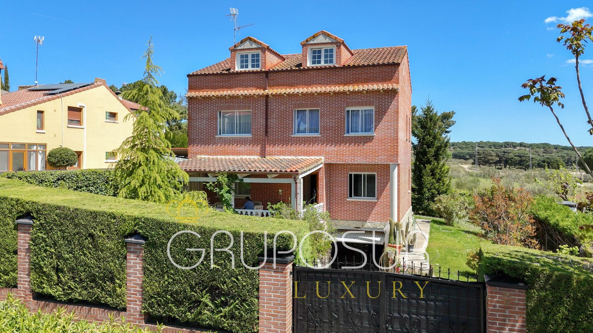 Exterior view of House or chalet for sale in Boecillo  with Private garden and Terrace