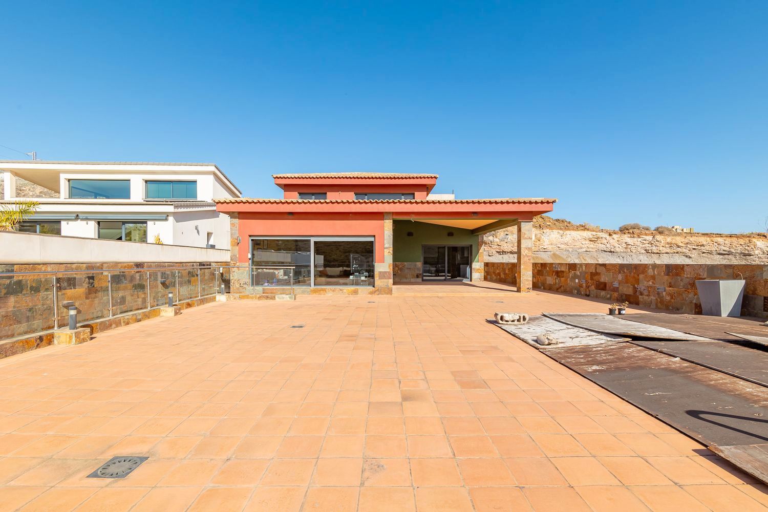 Vista exterior de Casa o xalet en venda en Telde amb Terrassa, Traster i Piscina