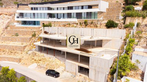 VILLA ÉTEREA  EXCLUSIVO PROYECTO DE NUEVA CONSTRUCCION CON VISTAS AL MAR EN LA CORONA, JÁVEA