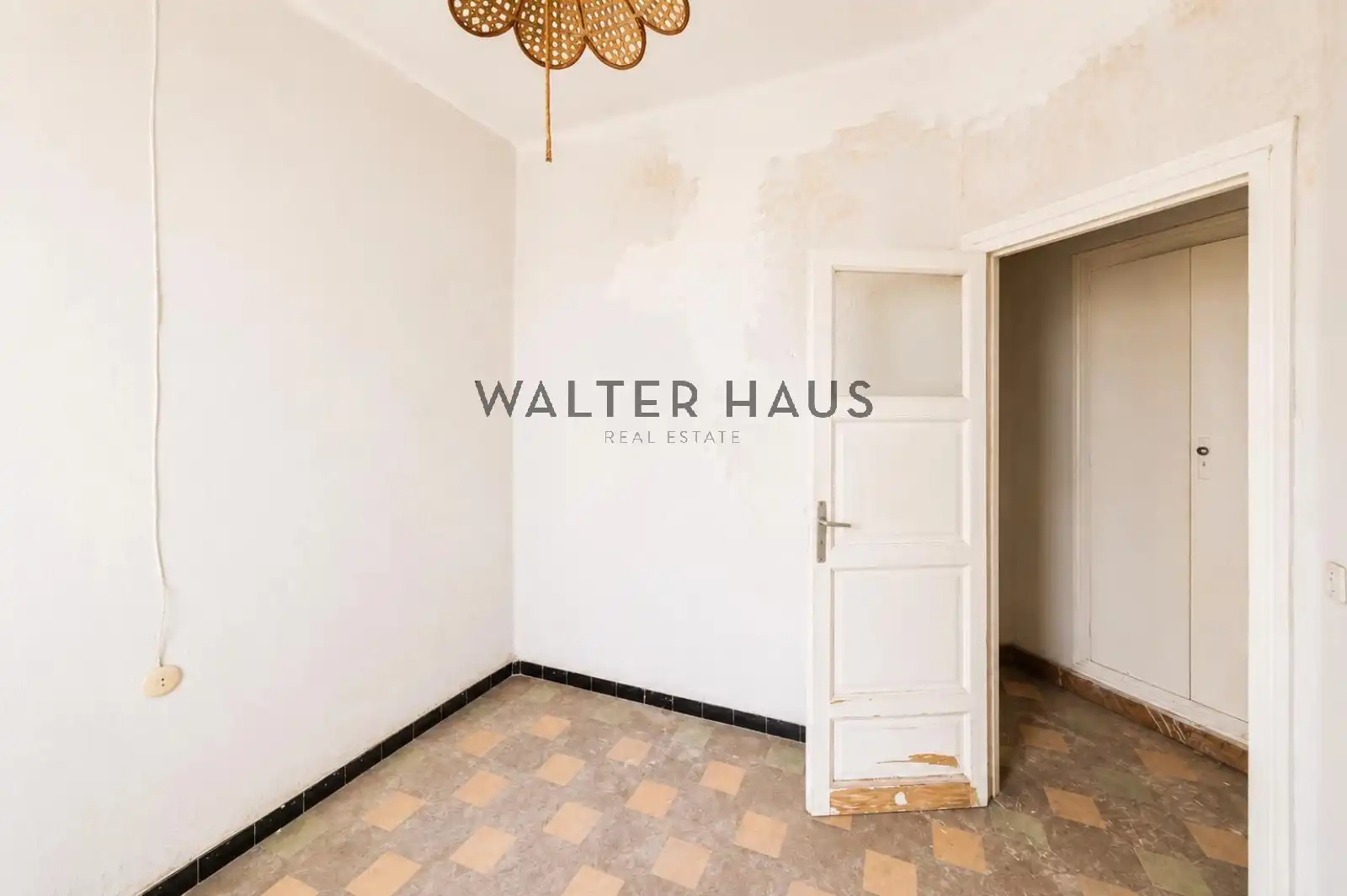 Flat for sale in Madrid  with Storage room