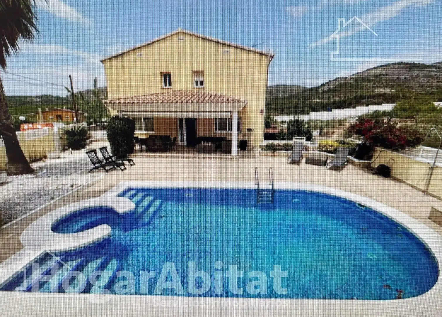 Piscina de Casa o xalet en venda en Borriol amb Calefacció, Jardí privat i Terrassa