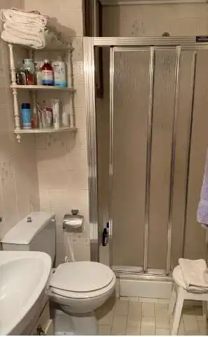 Baño de Piso en venta en Bilbao  con Calefacción, Terraza y Trastero