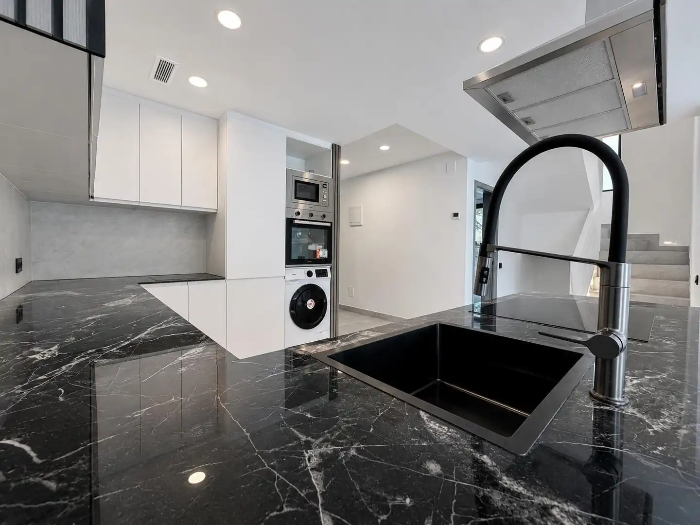 Cocina de Casa o chalet en venta en Calafell con Aire acondicionado, Calefacción y Jardín privado