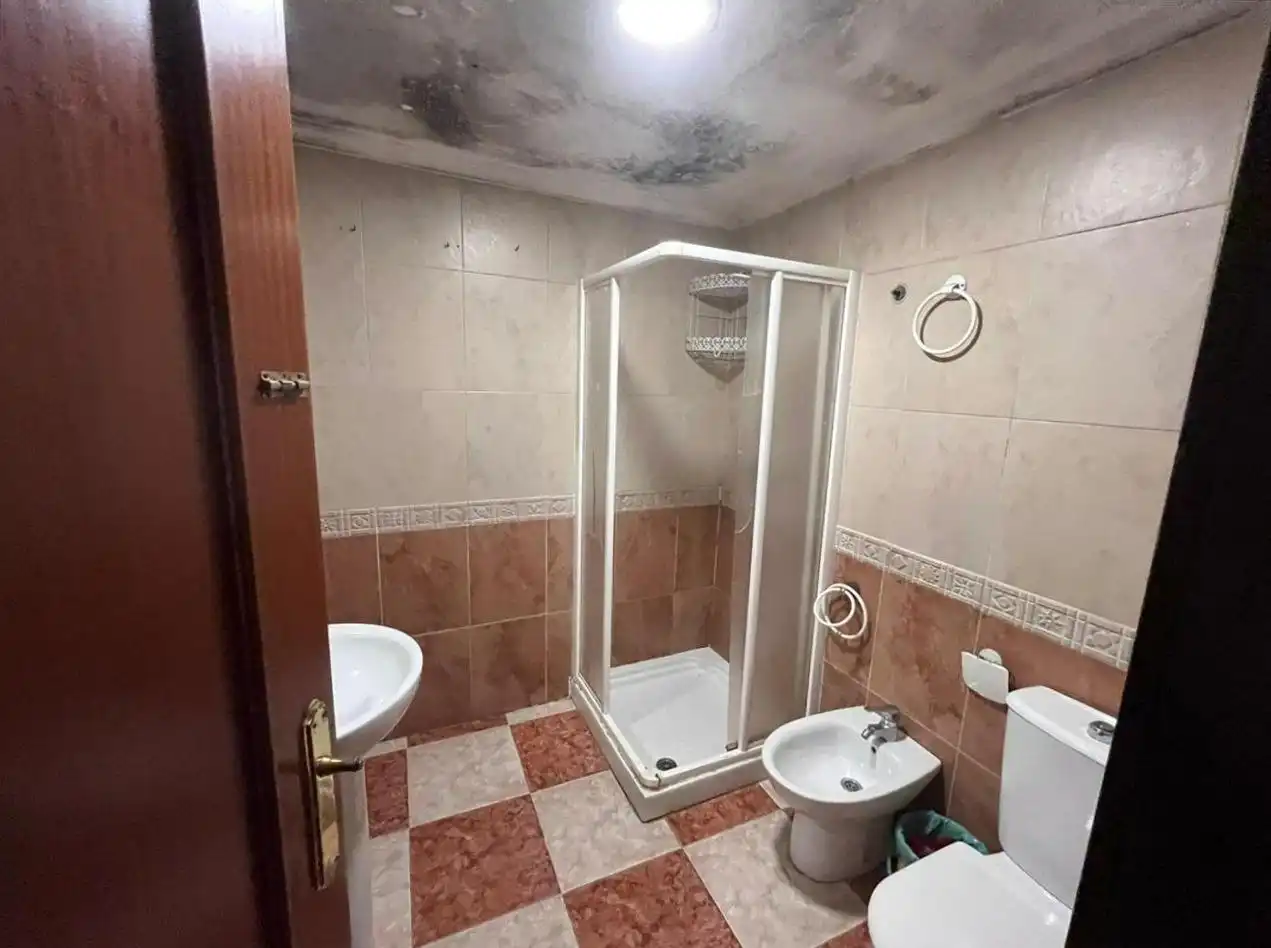 Baño de Planta baja en venta en Sevilla