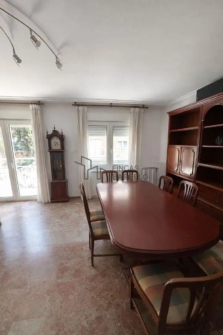 Comedor de Casa adosada en venta en Zaragoza