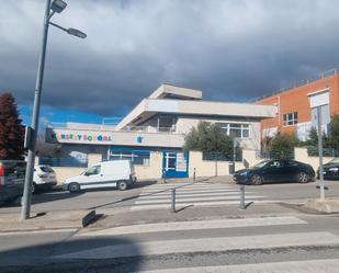 Vista exterior de Local en venda en Las Rozas de Madrid amb Calefacció, Terrassa i Moblat