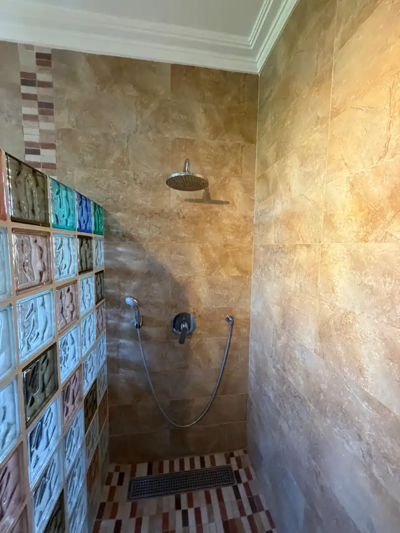 Baño de Finca rústica de alquiler en Manacor con Aire acondicionado, Calefacción y Jardín privado
