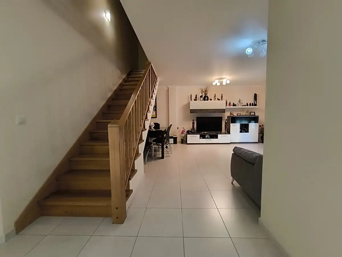 Terraced house with terrace for sale in Sobrán, imagen 6