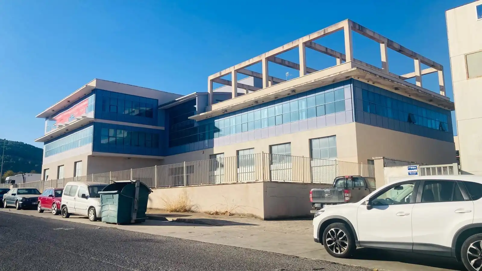 Bureau avec ascenseur à vendre à Calle Castilla La Mancha