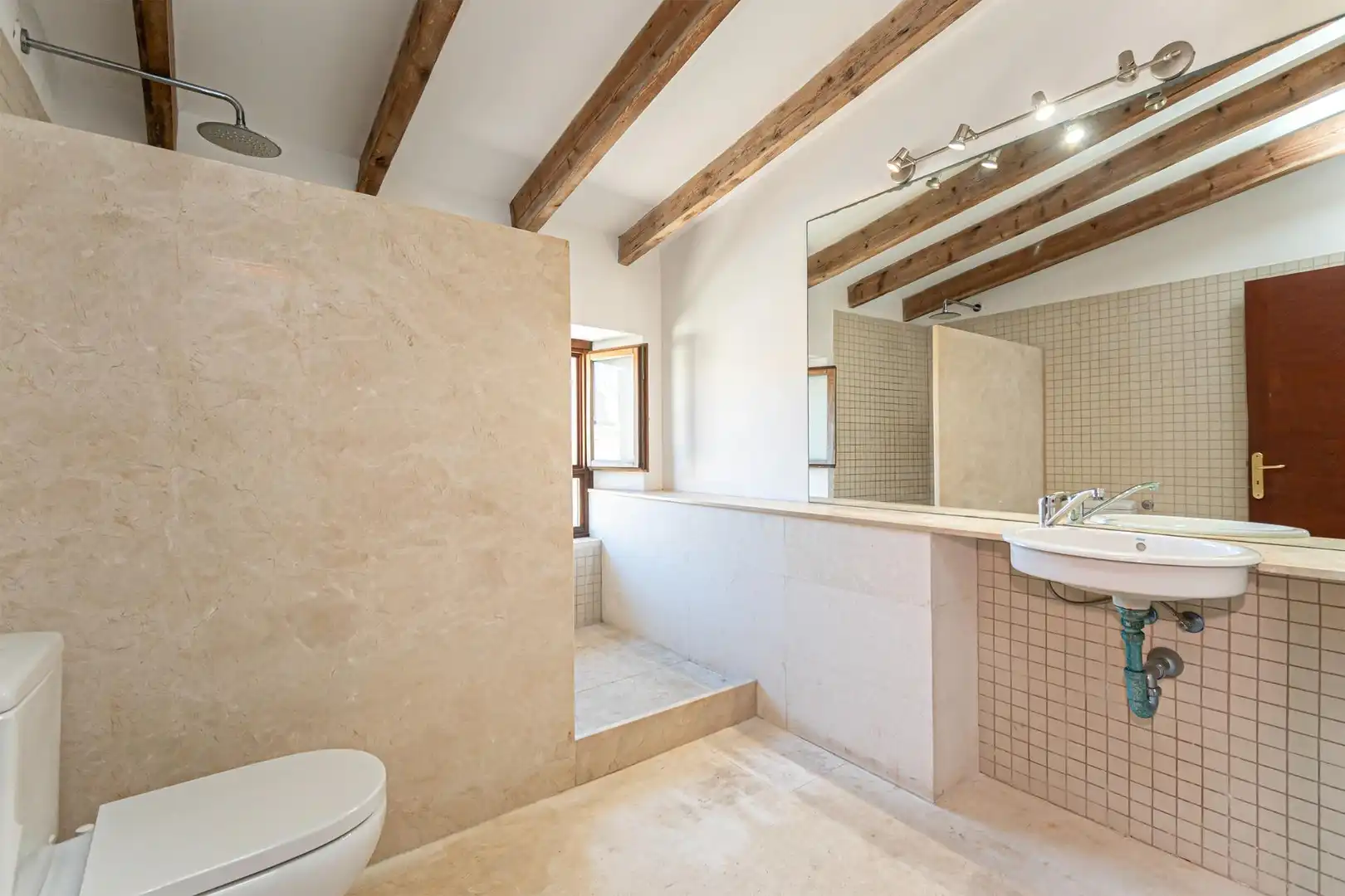 Bathroom of Houses for sale in Santanyí  with Private garden, Terrace and Storage room