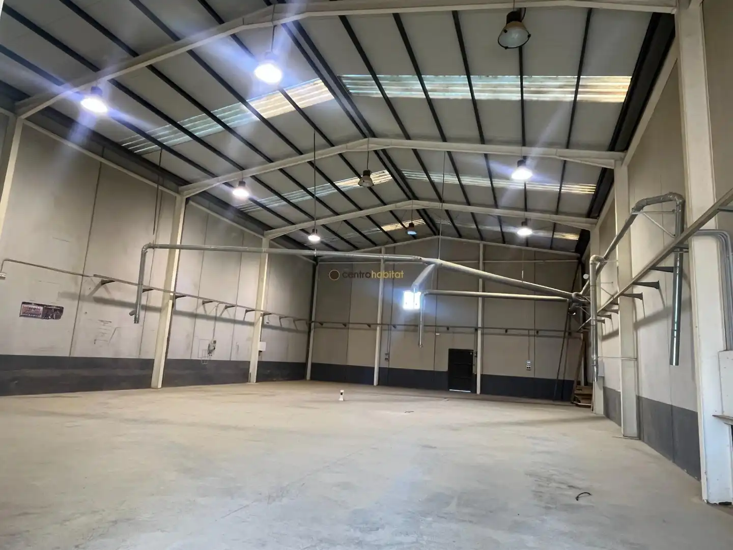 Nau industrial en venda a Campo Alto - Club de Campo, imagen 5