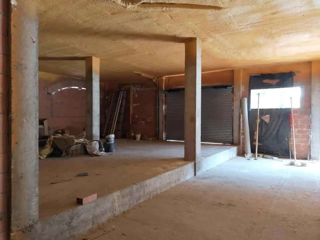 Local comercial en venda a Barbastro, imagen 4