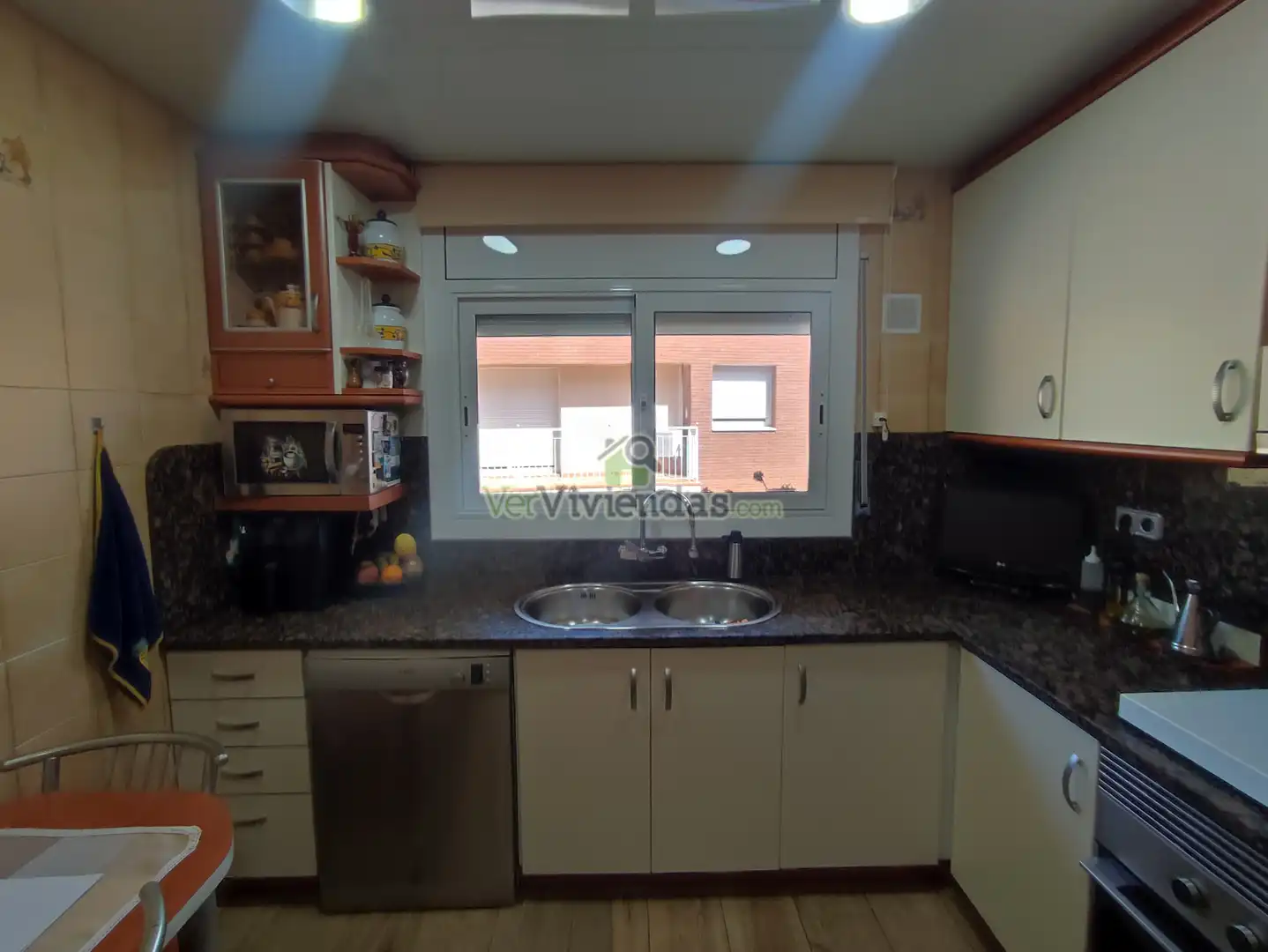 Küche von Wohnung zum Verkauf in Viladecavalls mit Klimaanlage, Heizung und Terrasse