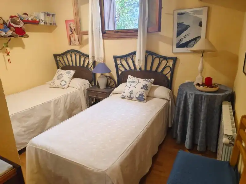 Bedroom of Houses for sale in Miraflores de la Sierra  with Air Conditioner, Heating and Terrace