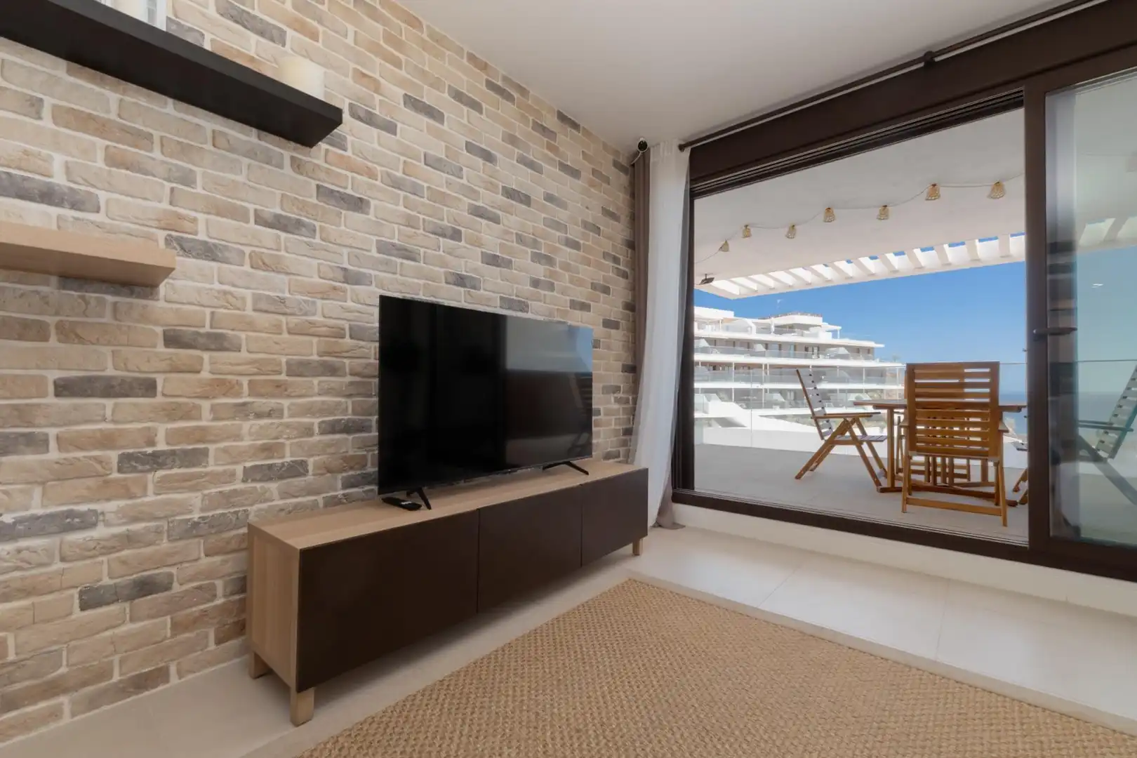 Living room of Flat for sale in Rincón de la Victoria  with Air Conditioner and Community pool