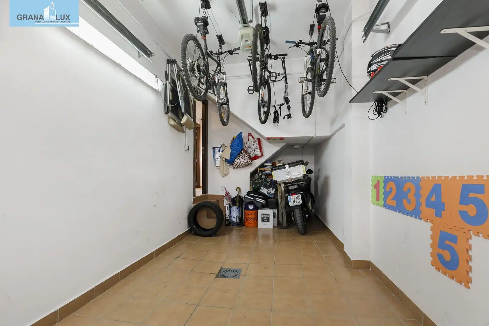 Casa a schiera con terrazza in vendita a 22 Calle Pensamiento, imagen 27