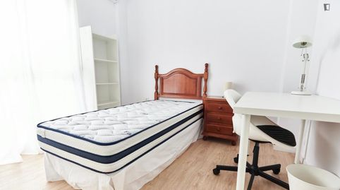 Foto 2 de Habitació a El Cerro, Sevilla Capital