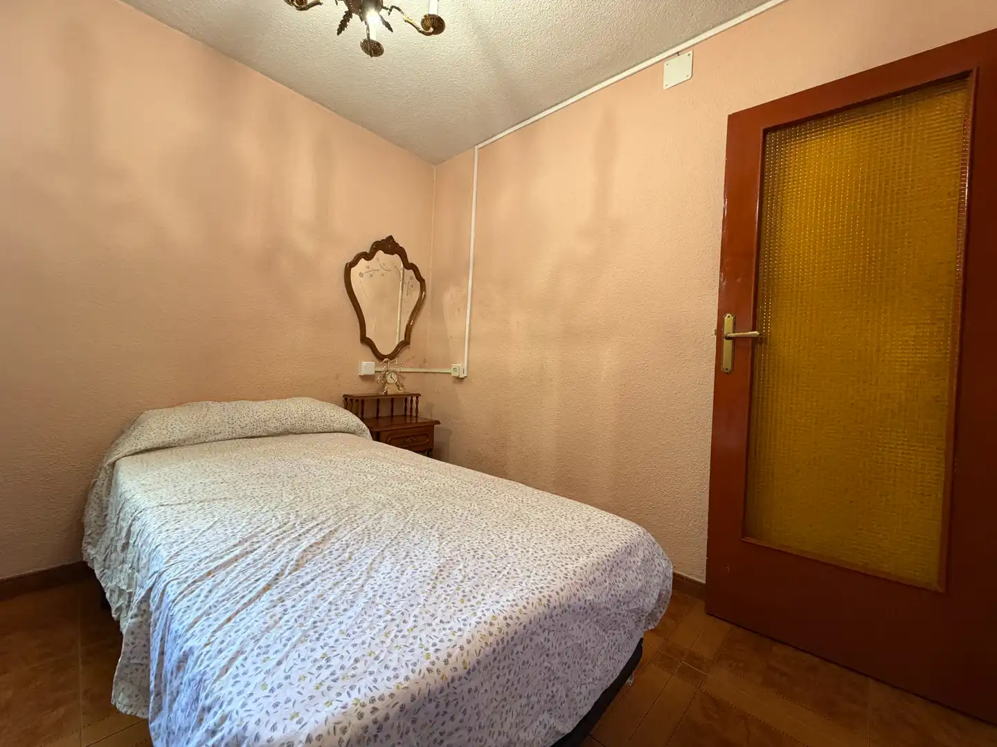 Bedroom of Flat for sale in Madrid  with Air Conditioner, Heating and Furnished
