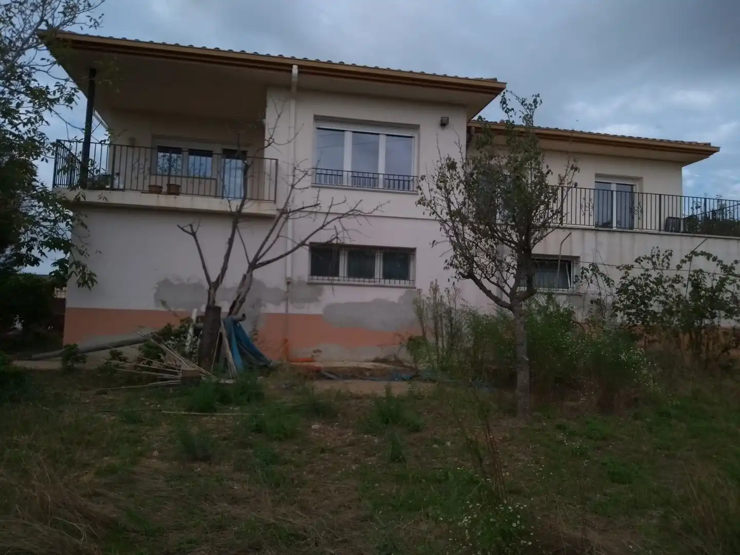 Vista exterior de Finca rústica en venda en Bàscara amb Aire condicionat, Calefacció i Jardí privat