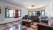 Sala d'estar de Casa o xalet en venda en Tinajo amb Traster i Moblat