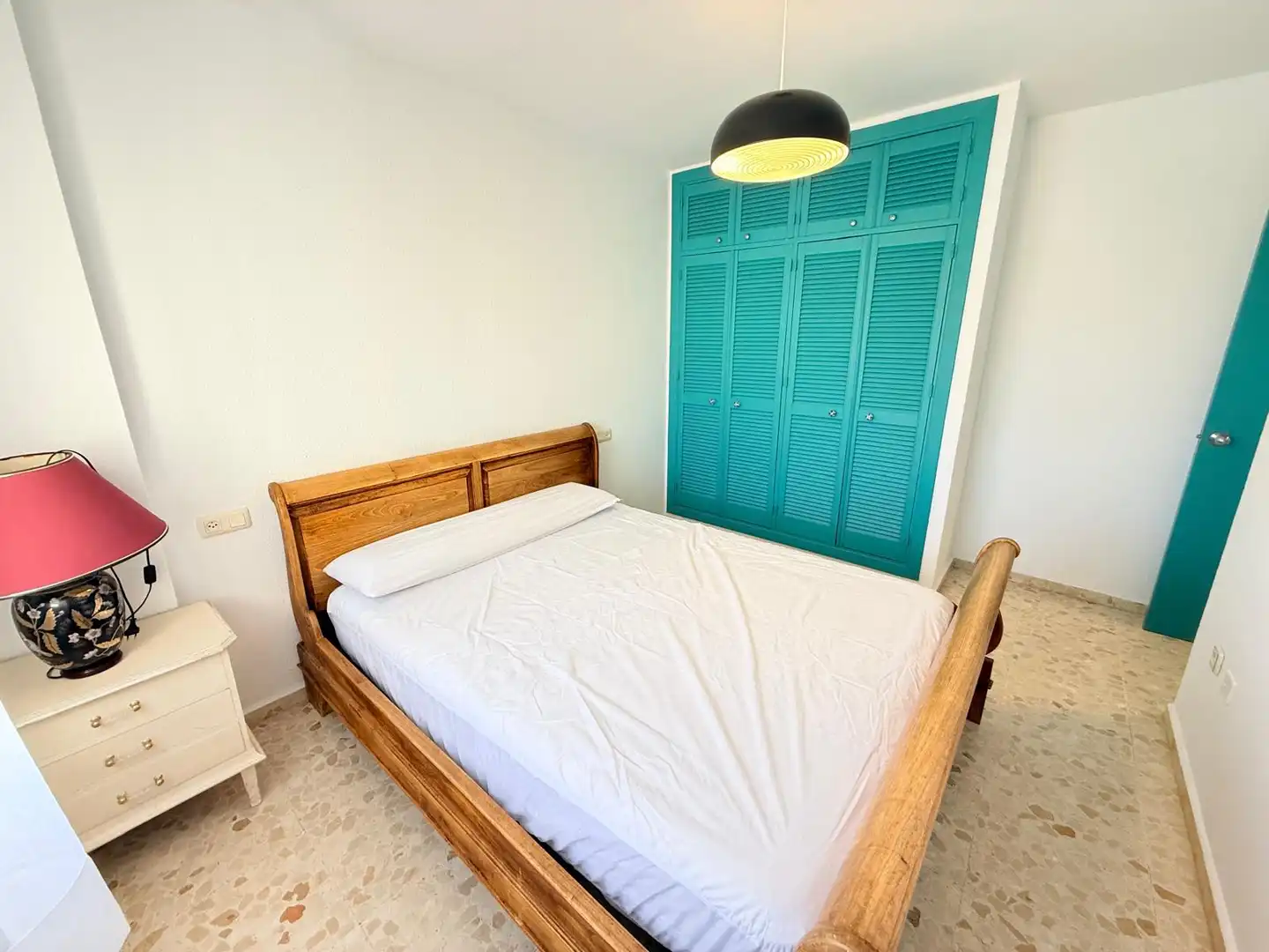 Habitación de Ático de alquiler en Rincón de la Victoria con Aire acondicionado, Terraza y Amueblado