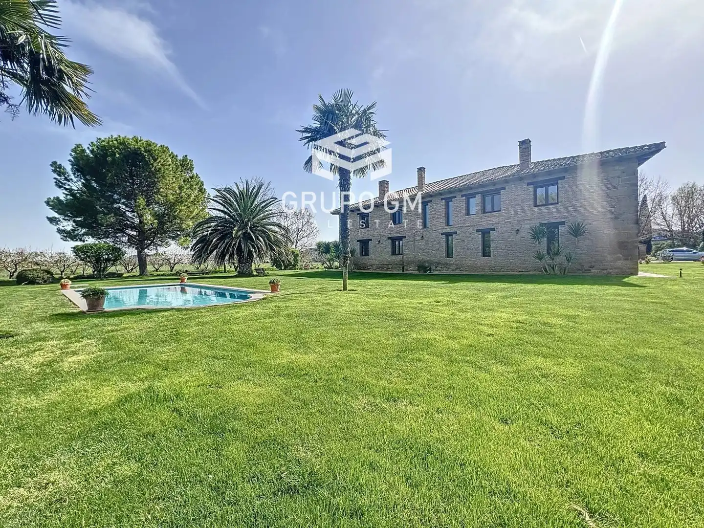 Garden of Houses for sale in  Logroño  with Terrace, Storage room and Swimming Pool