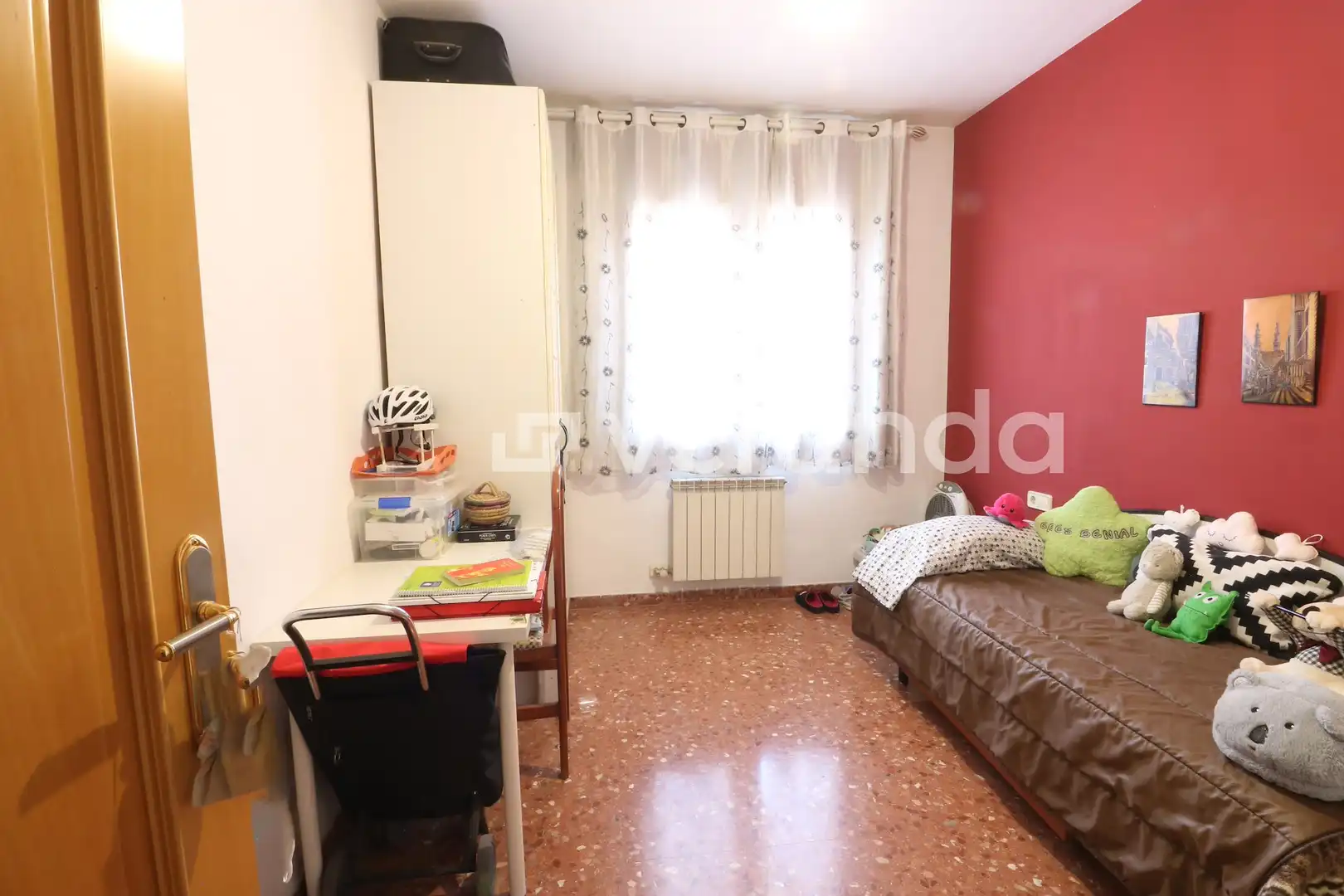 Dormitori de Dúplex en venda en Ripollet amb Calefacció, Terrassa i TV