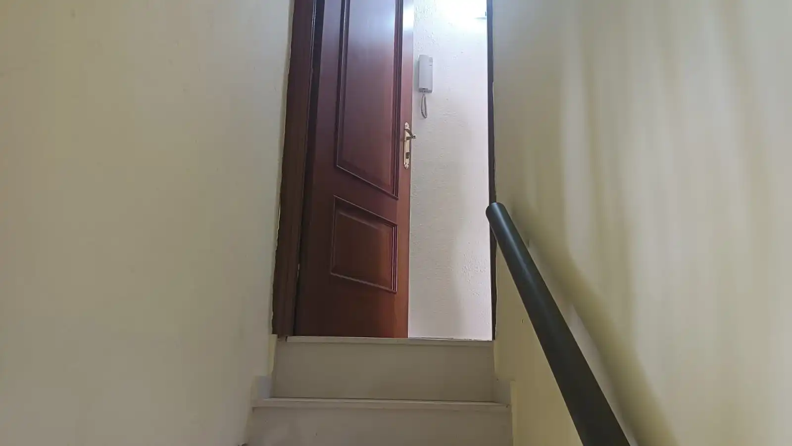 Casa adosada en venda en Flix amb Aire condicionat, Calefacció i Terrassa