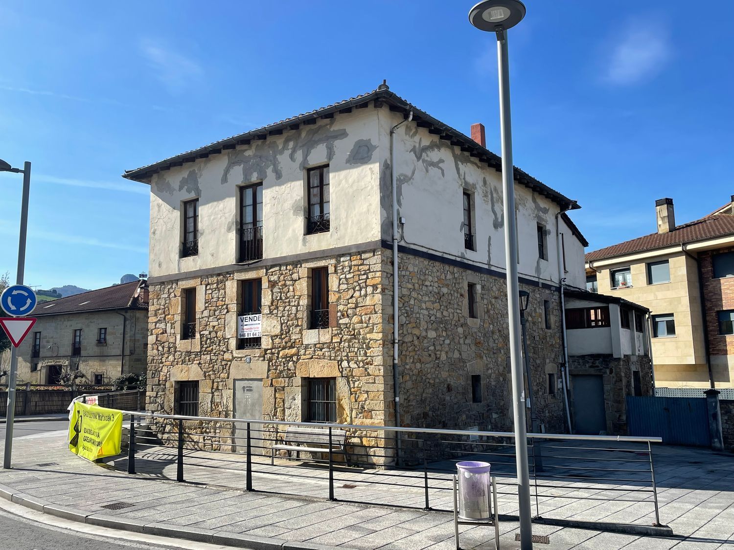 Exterior view of House or chalet for sale in Abadiño   with Terrace and Storage room