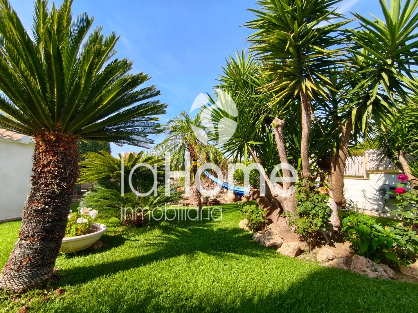 Jardí de Casa o xalet en venda en San Antonio de Benagéber amb Aire condicionat, Calefacció i Jardí privat
