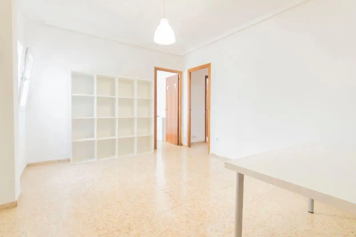 Piso en venta en Valencia con Aire acondicionado, Trastero y Balcón