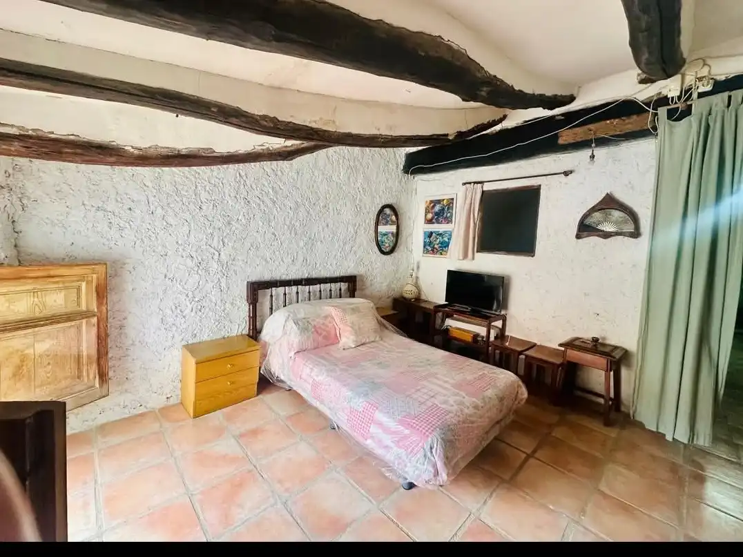 Houses for sale in Benafer