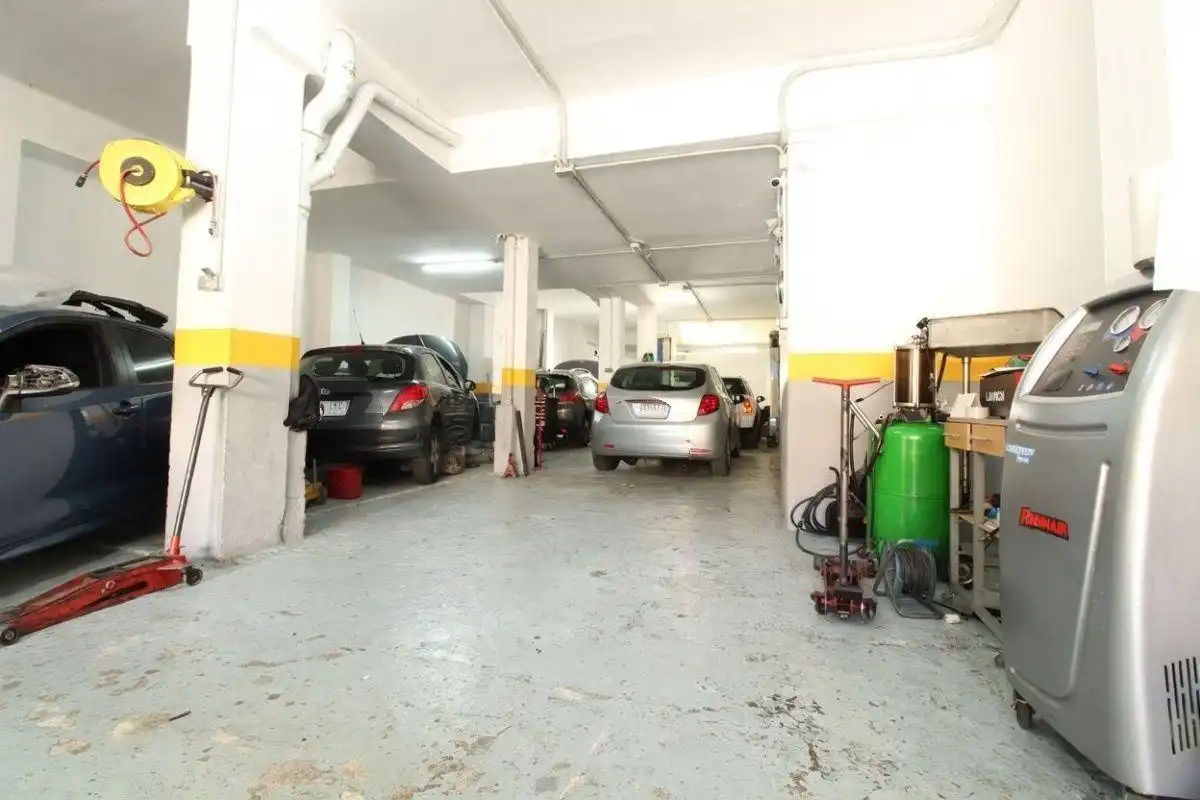 Local comercial en venda a Llevant, imagen 15