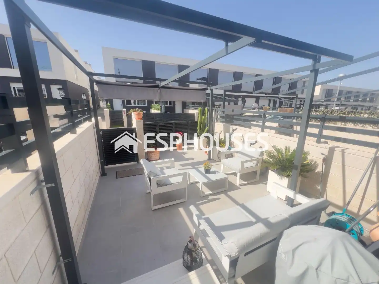 Casa pareada con terraza en venta en Gran Alacant, imagen 2