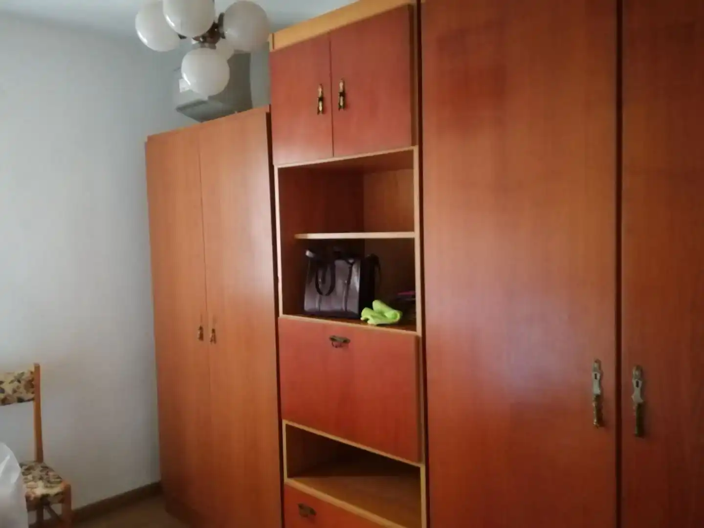Bedroom of Flat for share in Centro