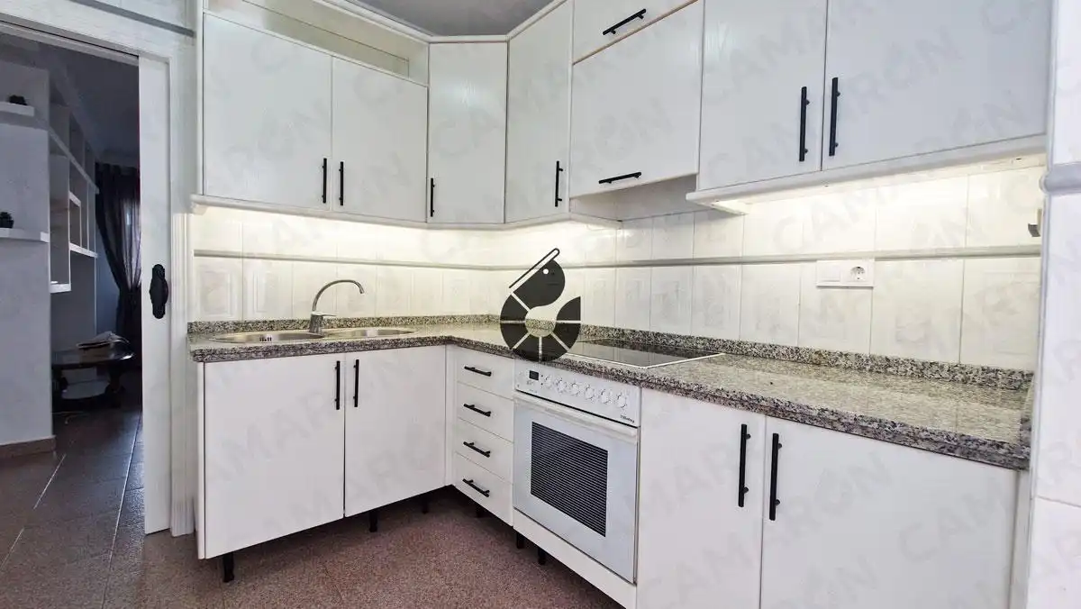 Cocina de Casa adosada en venta en Coria del Río con Aire acondicionado y Trastero
