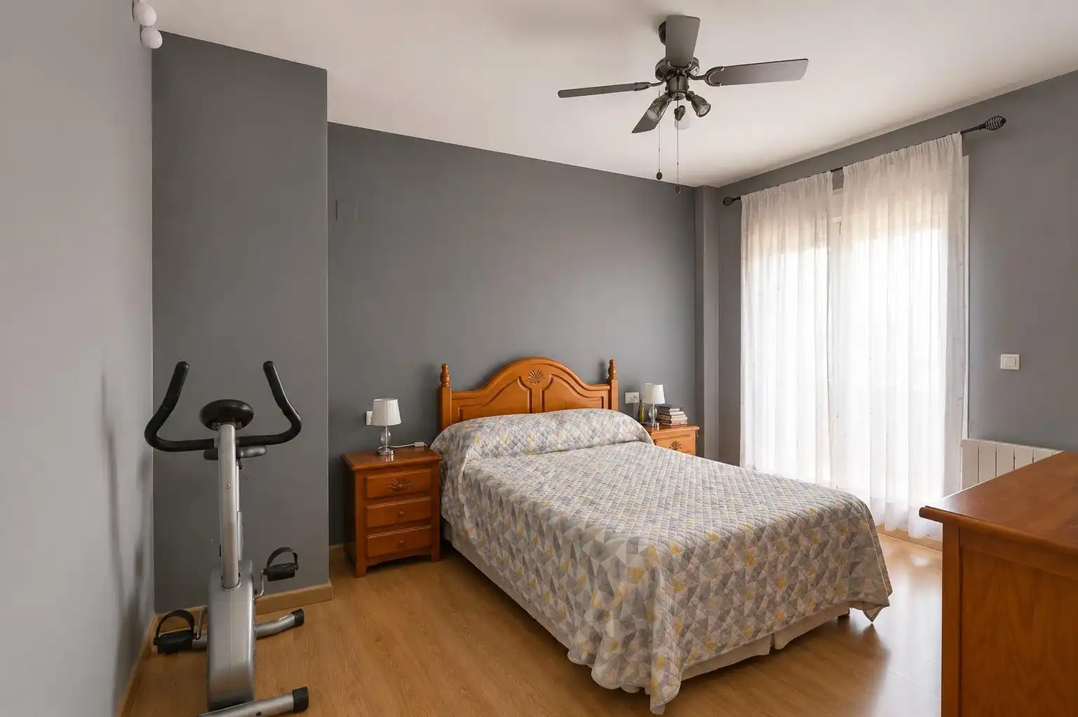Habitación de Casa o chalet en venta en Padul con Aire acondicionado, Calefacción y Piscina