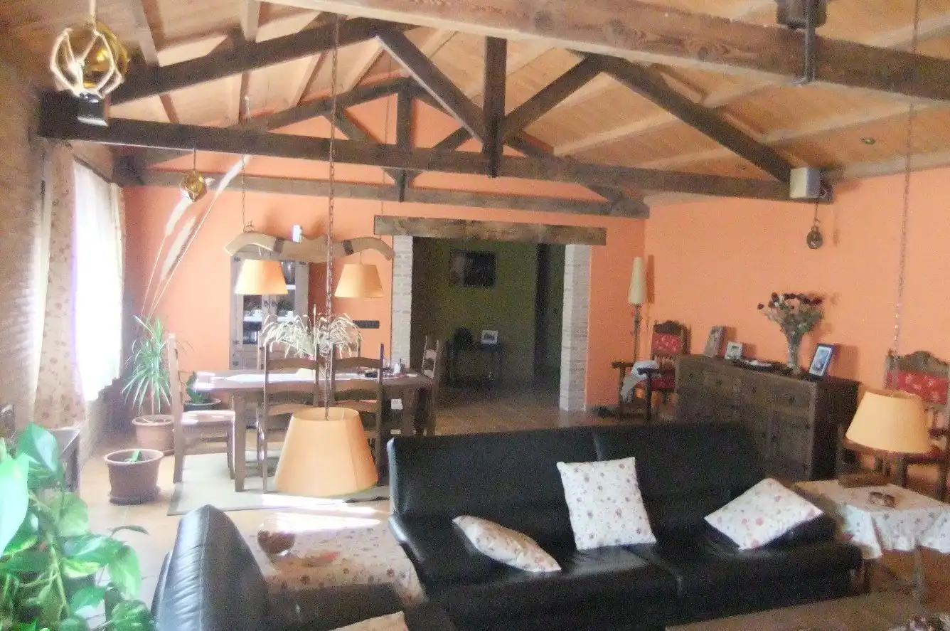 Sala de estar de Casa o chalet en venta en Torre del Burgo con Aire acondicionado, Jardín privado y Terraza