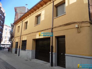 Haus zum Verkauf in Calle Postas