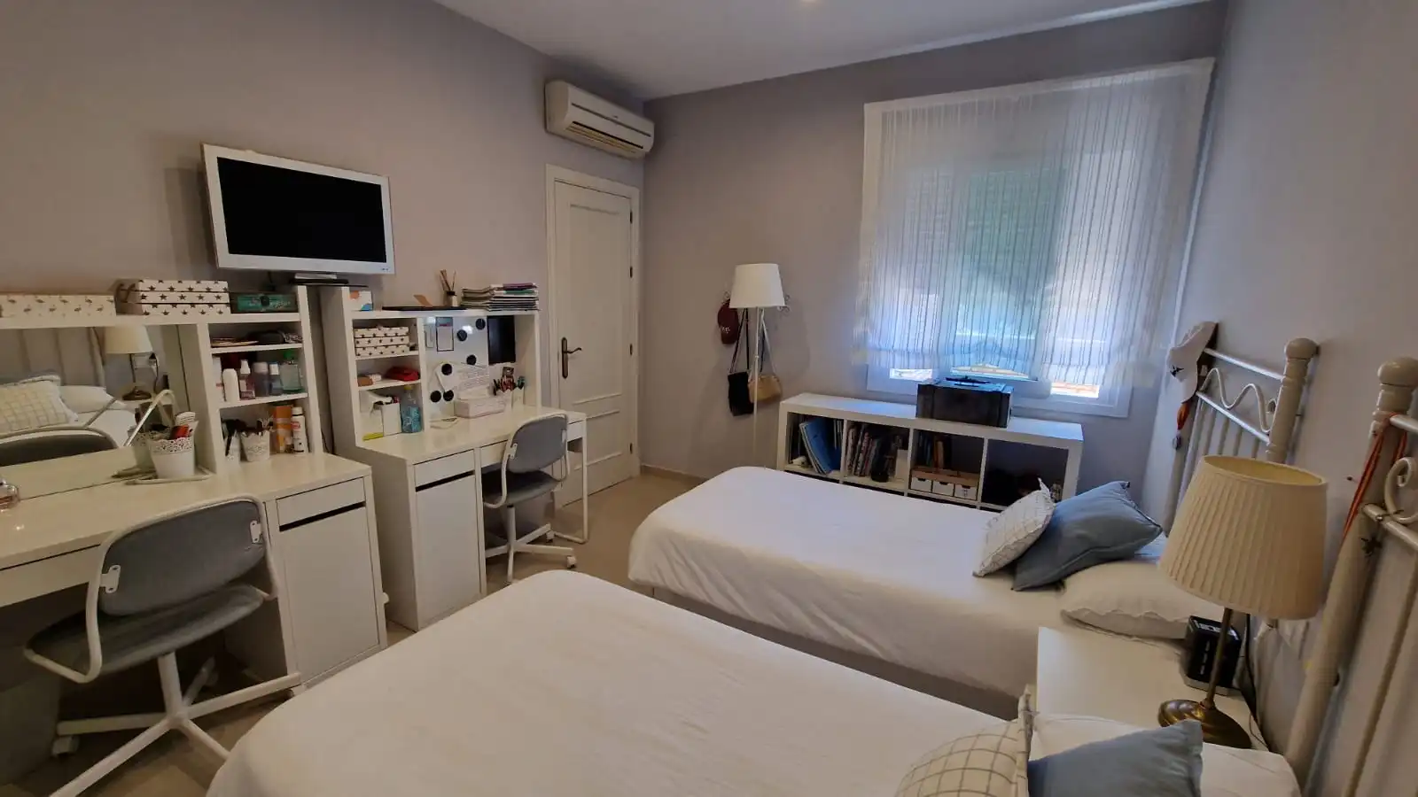 Bedroom of Detached homes for sale in El Puerto de Santa María  with Air Conditioner, Private garden and Storage room