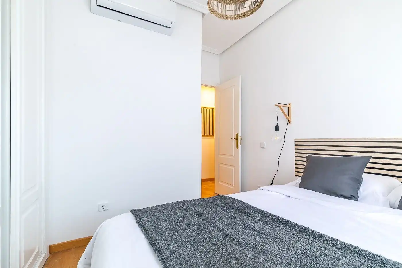 Wohnung zur Miete in Calle Robledo, Valdeacederas