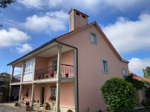 Houses for sale in A Laracha