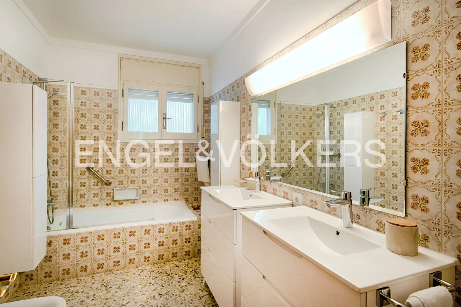 Baño de Casa o chalet en venta en Maçanet de Cabrenys con Aire acondicionado, Calefacción y Jardín privado